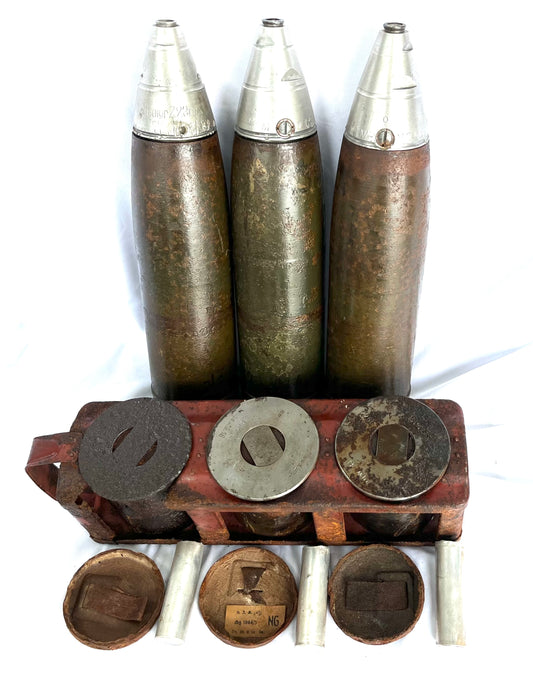 WW2 3x 75mm leichtes le.IG set with Shell Cases, Shell Case Carrier, Detonators and Covers for Shell cases - inert.
