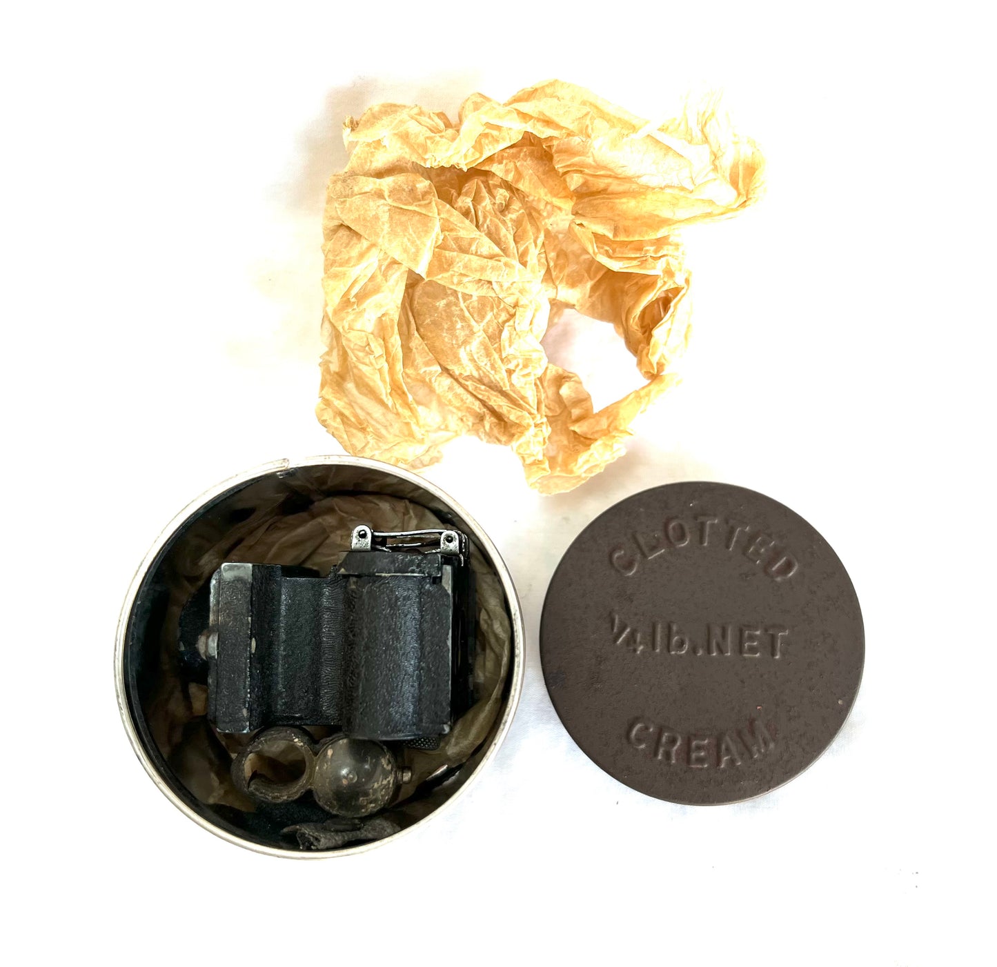 WW2 SOE Merlin Spy Camera with Film and Pigeon Leg Film Container hidden in Tin of Clotted Cream