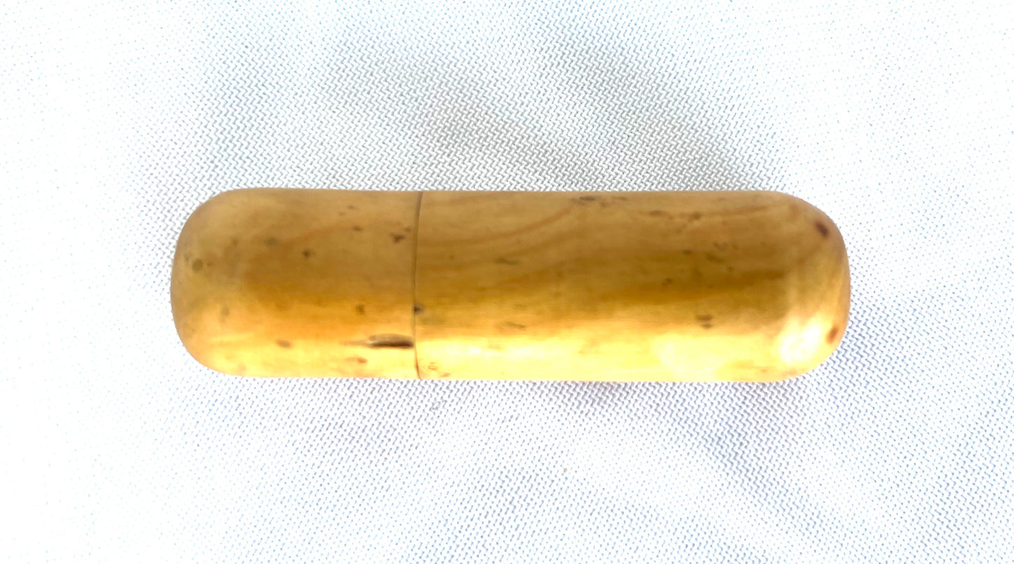 WW2 SOE Female Agents concealed message container plug.