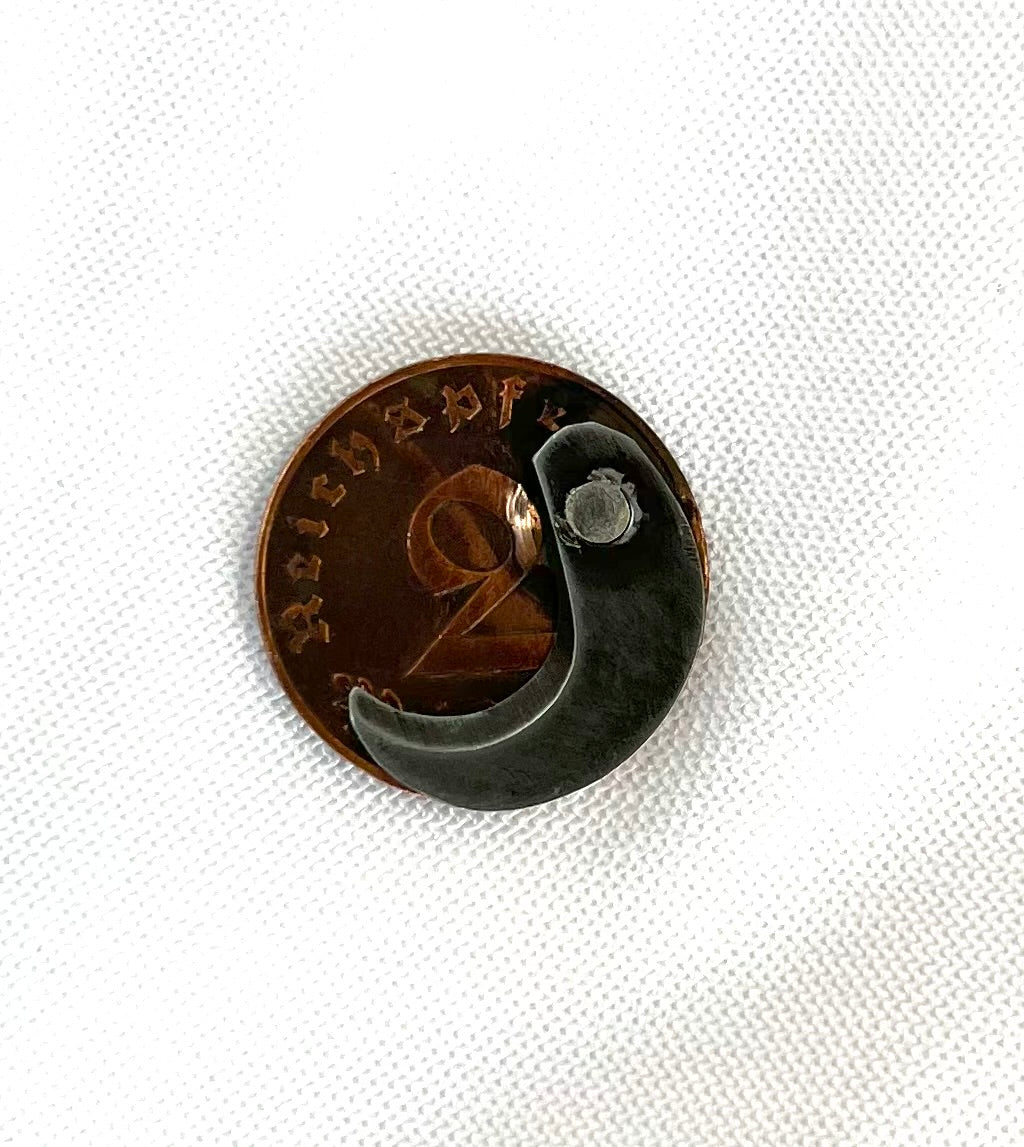 WW2 SOE German 2 Reichspfennig Copper Coin with Concealed Blade. Dated 1939.