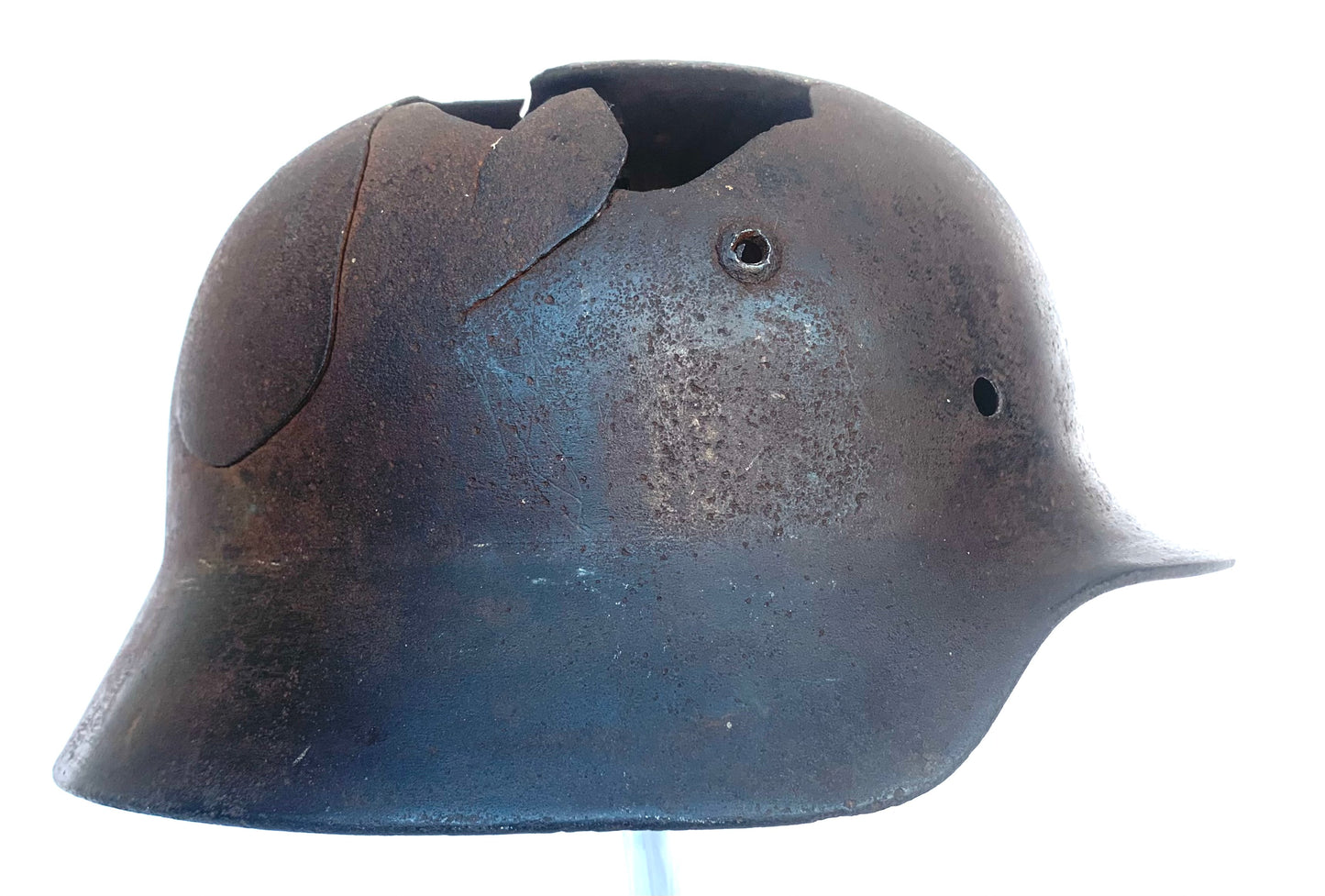 WW2 German Single Decal M40 Battle Damaged Helmet recovered from the Eastern Front (1)