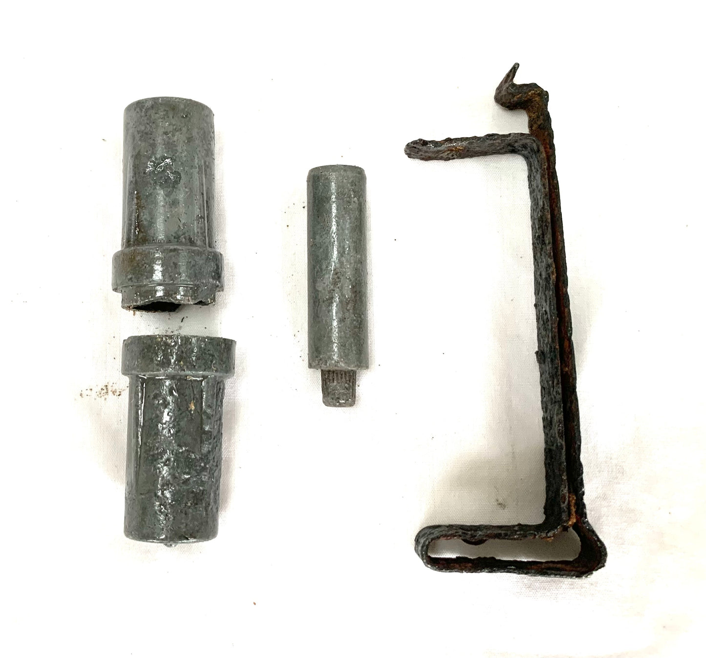 WW2 British Piat Fuse, Fuse Case and Clip (L) - Inert