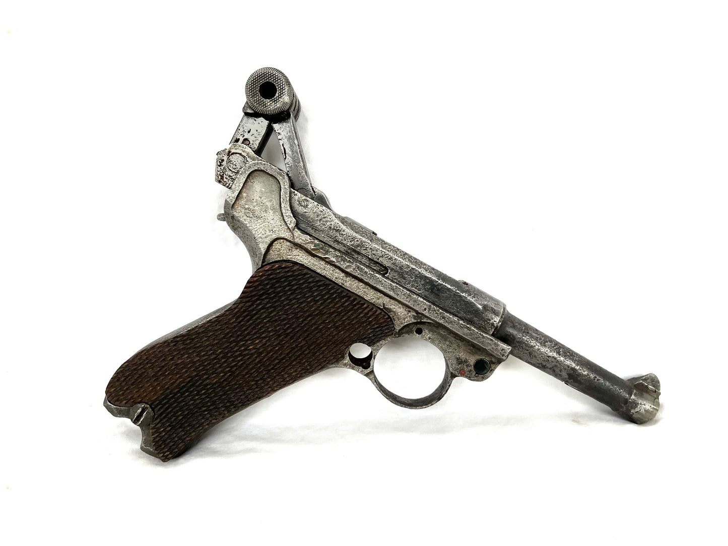 Deactivated Luger P08 - dated 1909 made by DWM - SN 3021