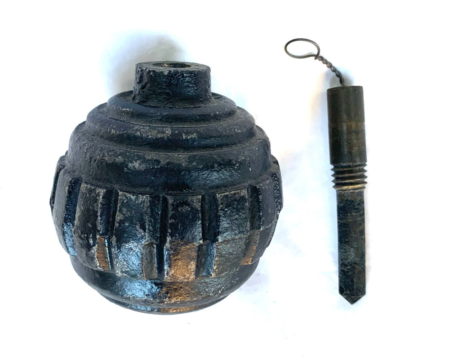 WW1 German Model 1915 Kugel Hand Fragmentation Grenade Kugelhandgranate complete with original WW1 fuse - inert