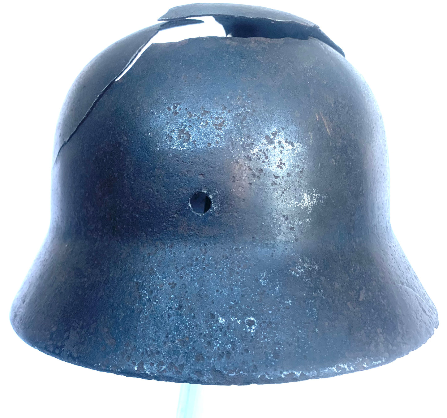 WW2 German Single Decal M40 Battle Damaged Helmet recovered from the Eastern Front (2)