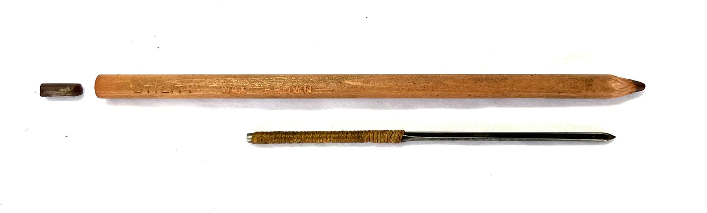 WW2 SOE Pencil with concealed dagger.