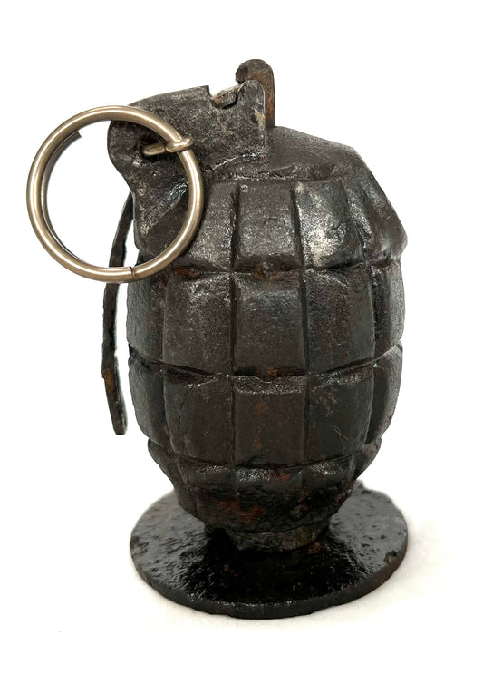 WW1 British Mills 36 Hand Grenade with Gas Plate dated 1918 - inert.