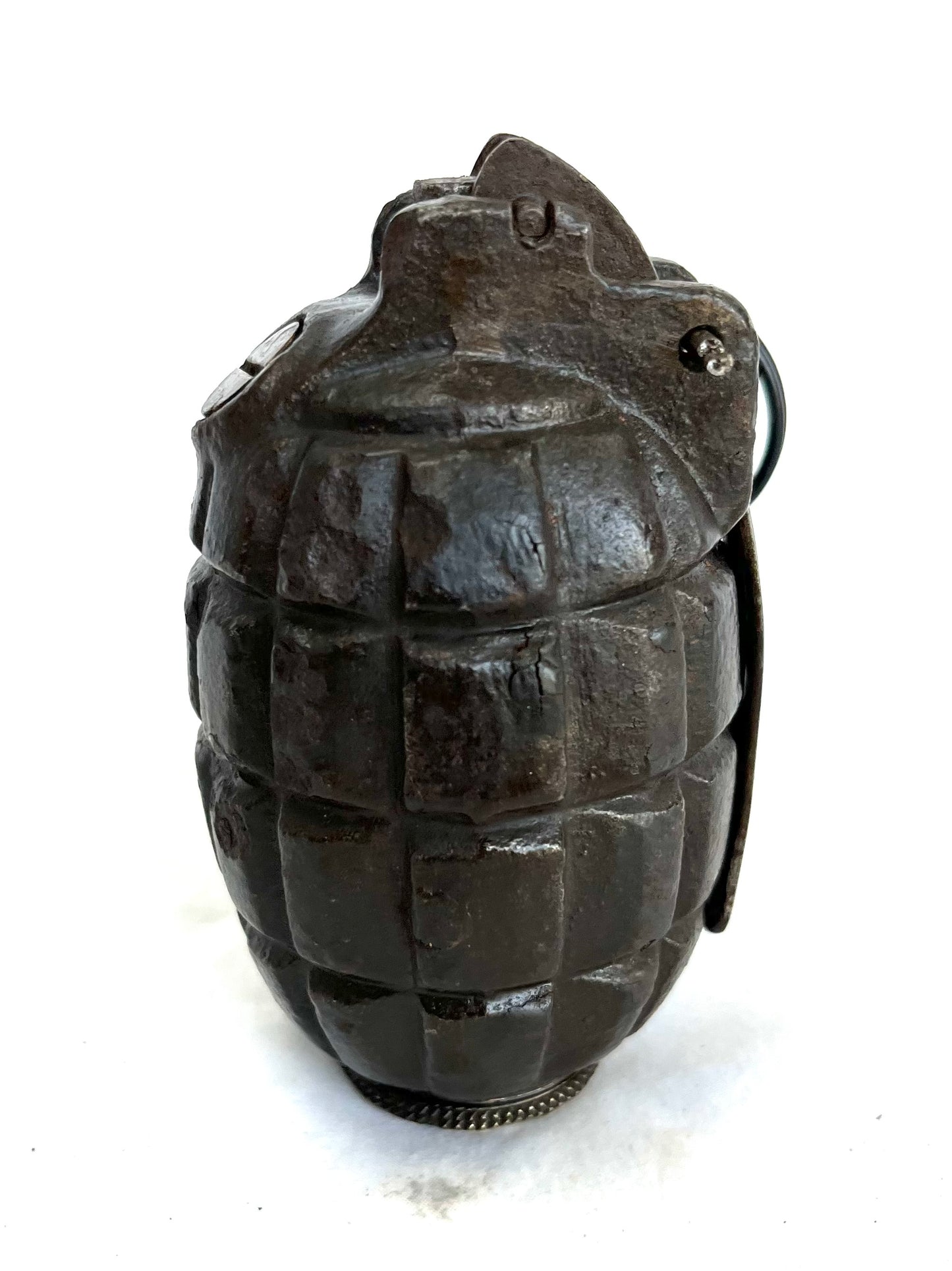 WW1 1916 Mills Bomb No. 5 Mk1 Hand Grenade inert. Super original condition.