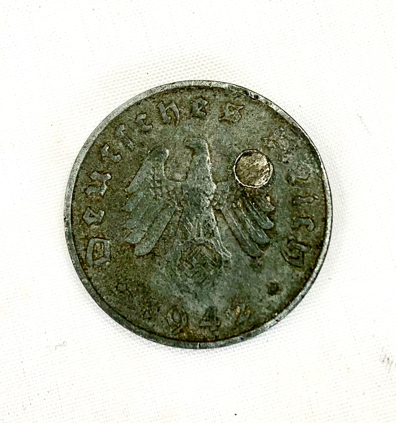 WW2 SOE German 10 Reichspfennig Coin with Concealed Blade.