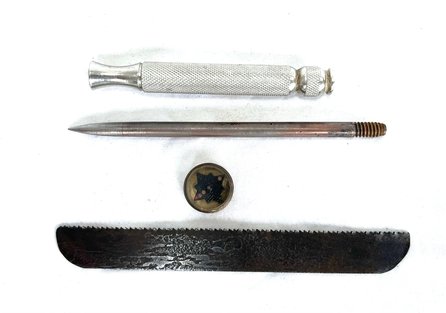 Fabulous SOE / Escape and Evasion Gillette Shaving Kit with hidden Dagger, Compass and Hacksaw Blade