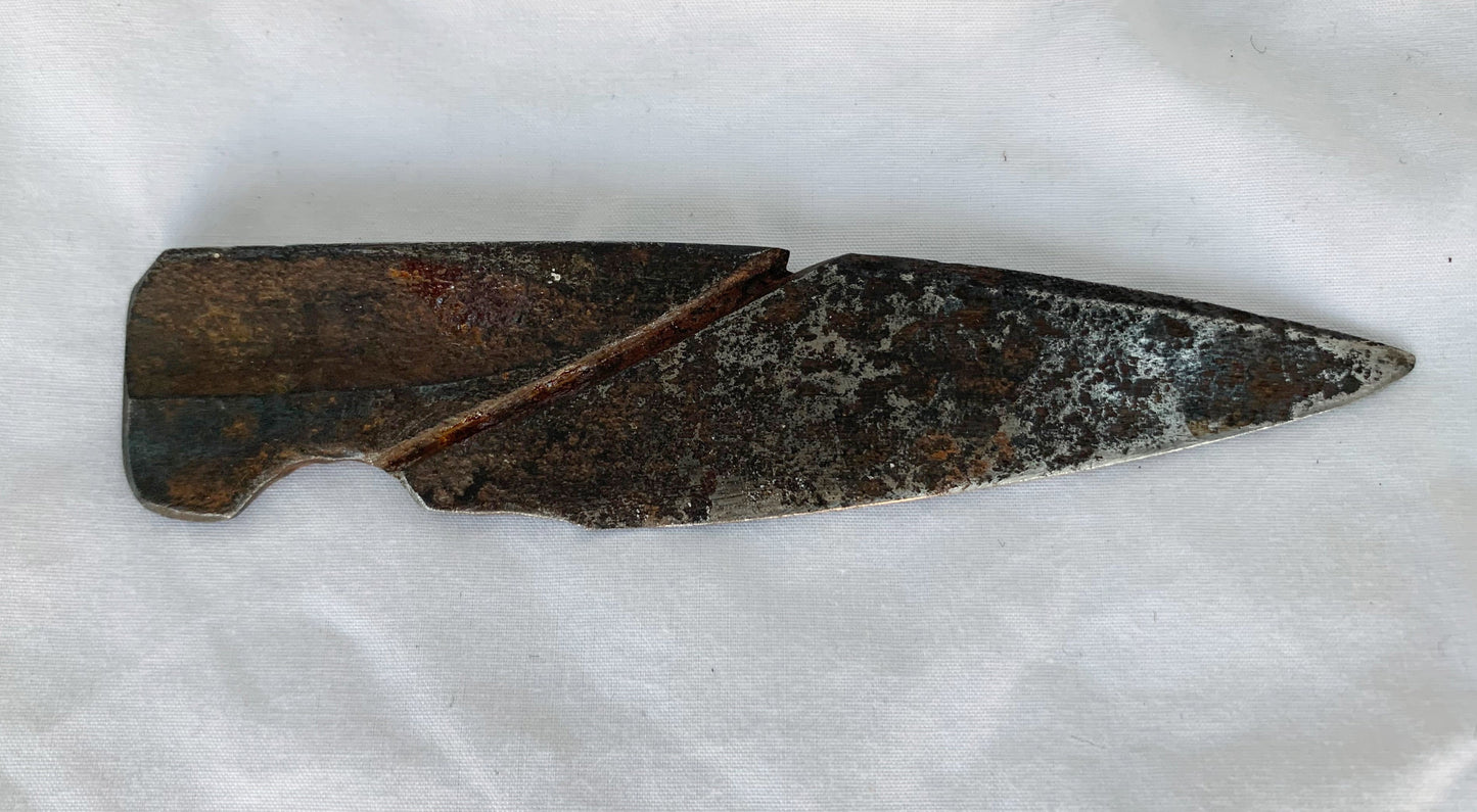 WW2 POW Escape Thumb Knife made from a German K98 Bayonet