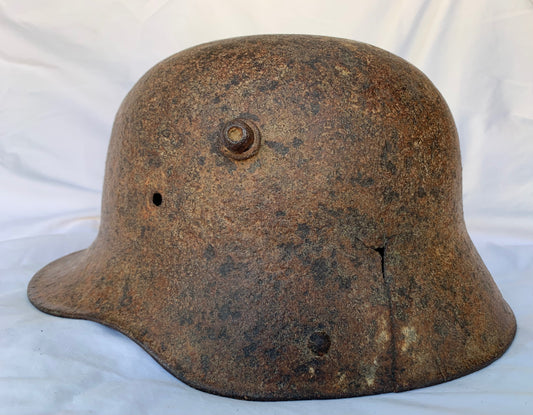 WW1 German M16 Battlefield Recovered Helmet from the Somme.